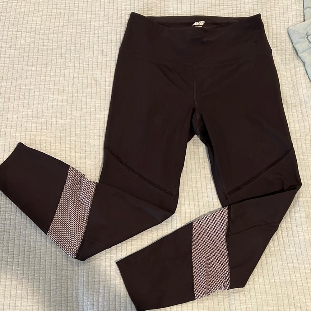 Avis black with honeycomb pattern panels Large 12 14 Womens. New, no tags